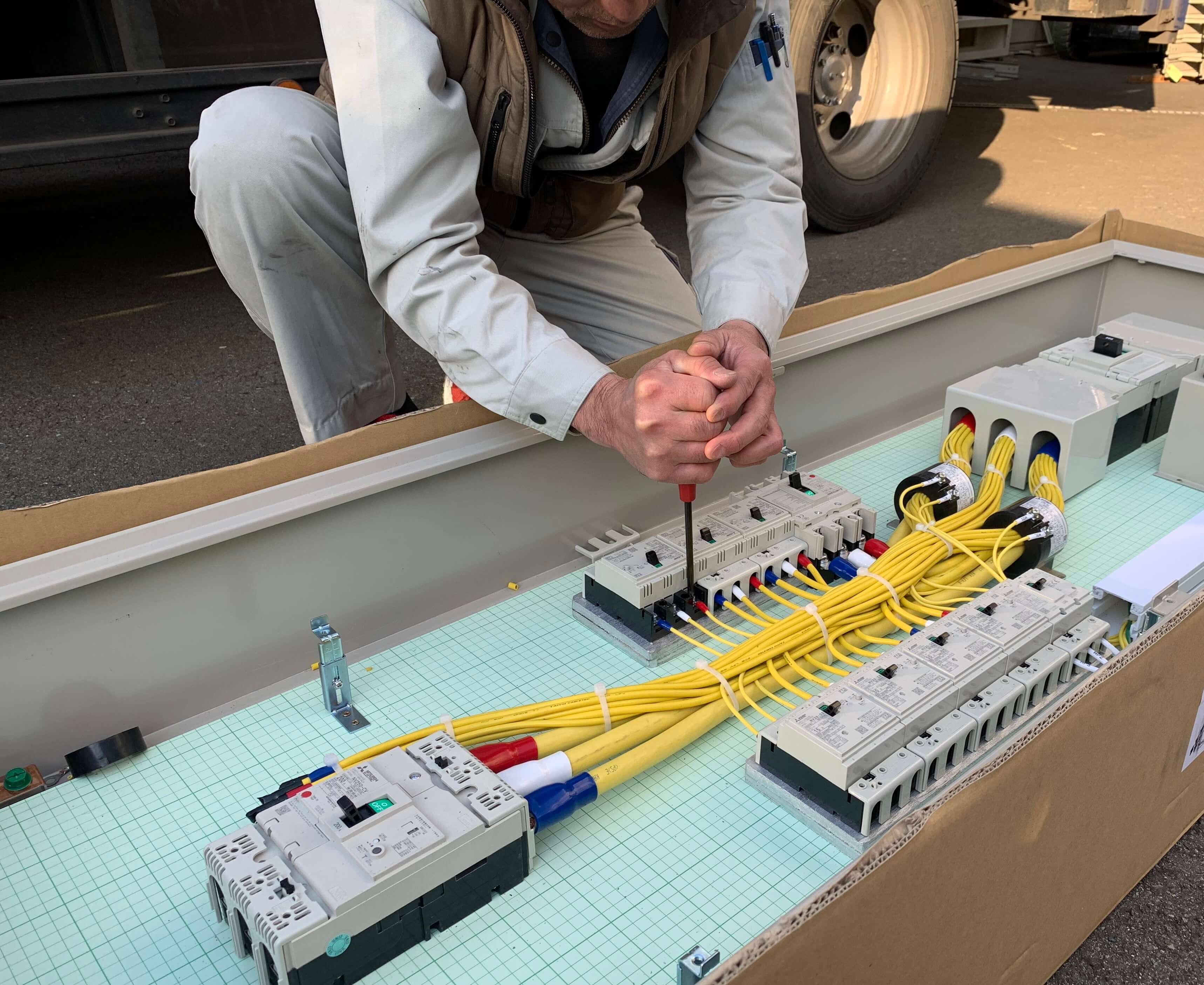 分電盤・制御盤などの制作